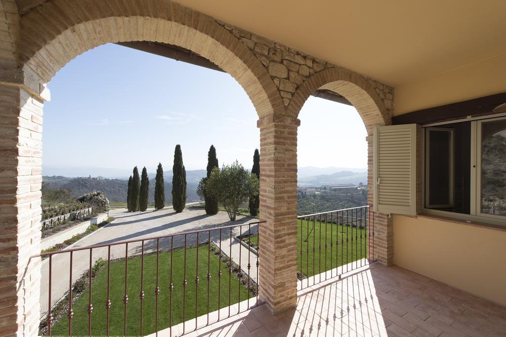 Agriturismo Fattoria Di Monticello San Venanzo Ngoại thất bức ảnh